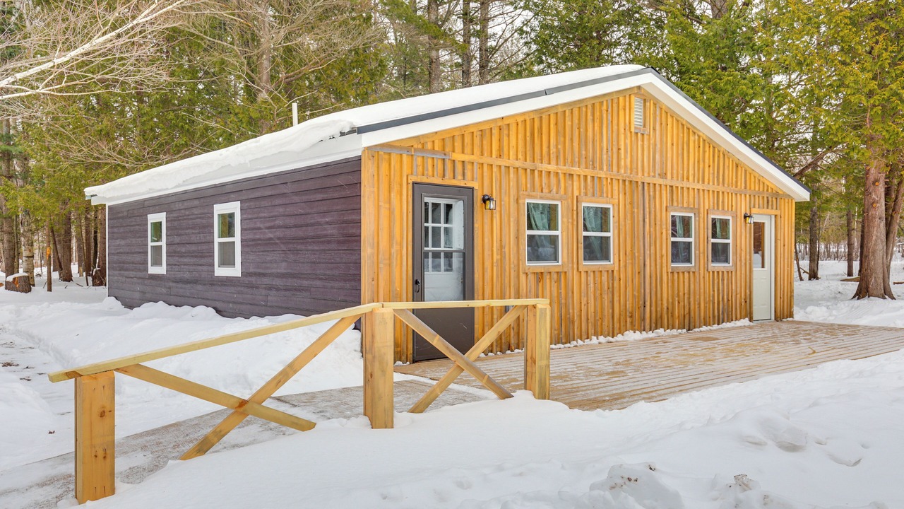 Photo of Outdoor in Laurium