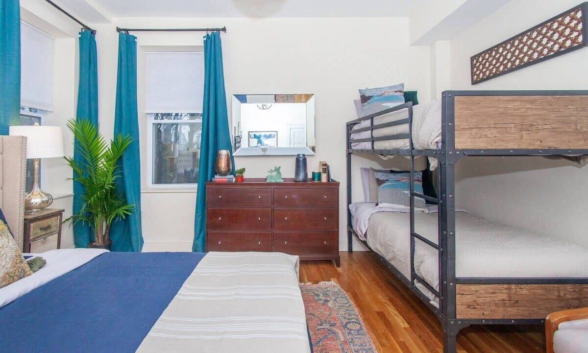 Photo of Bedroom in Highland Park