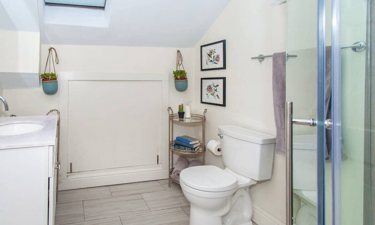 Photo of Bathroom in Highland Park