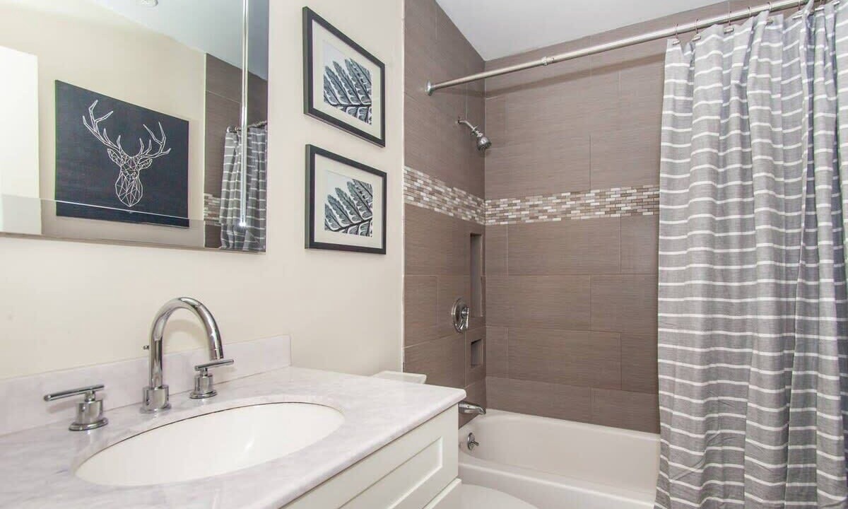 Photo of Bathroom in Highland Park