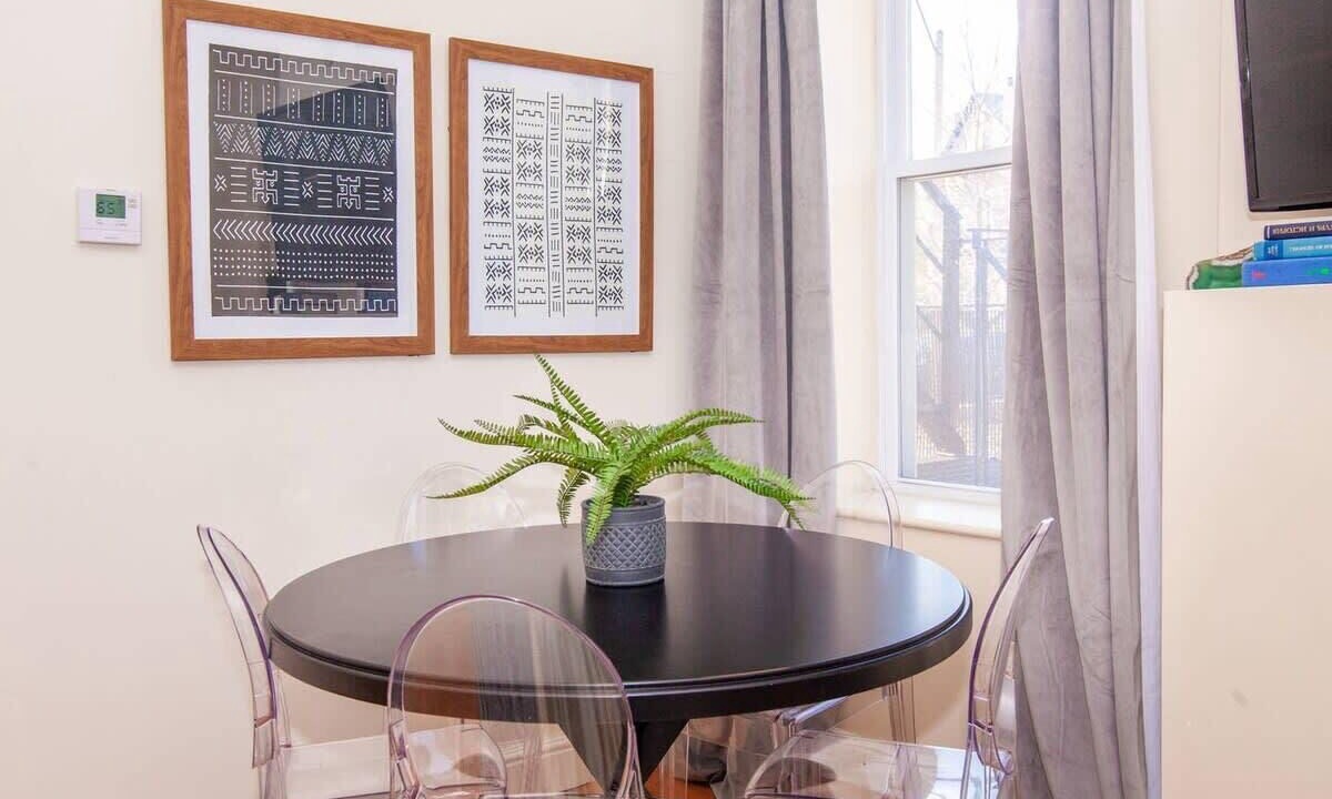 Photo of Others in Highland Park