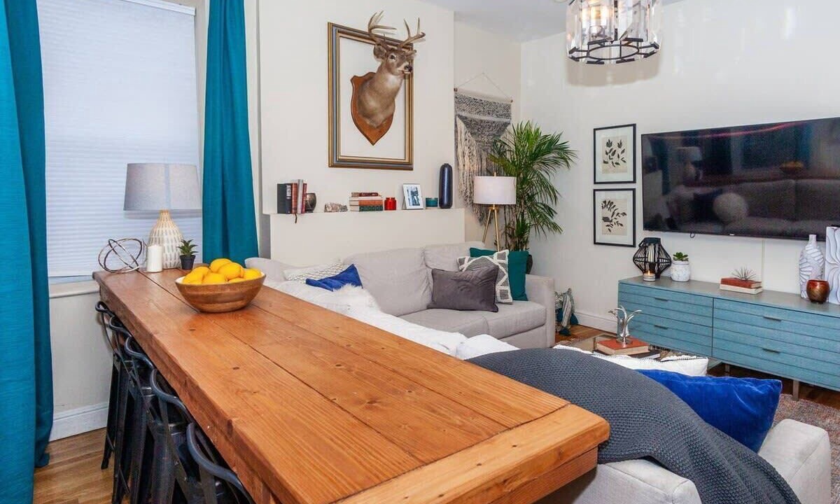 Photo of Livingroom in Highland Park