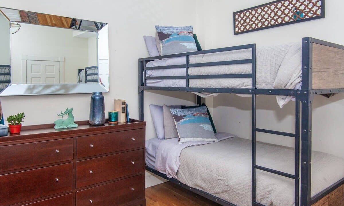 Photo of Bedroom in Highland Park