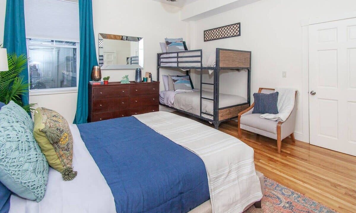 Photo of Bedroom in Highland Park