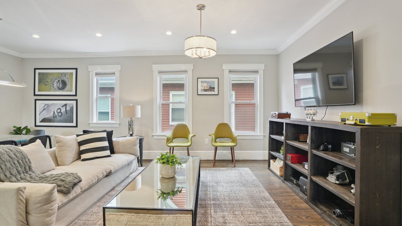 Photo of Livingroom in Dorchester