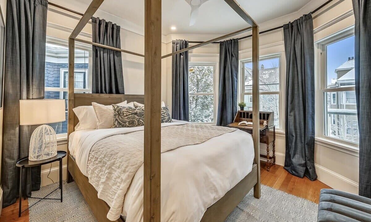 Photo of Bedroom in Upham's Corner