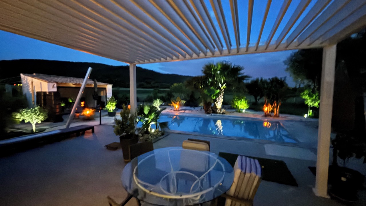 Photo of Outdoor in Montmirat