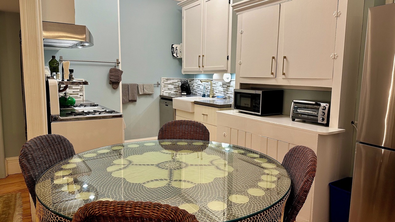 Photo of Kitchen in Southwest Berkeley