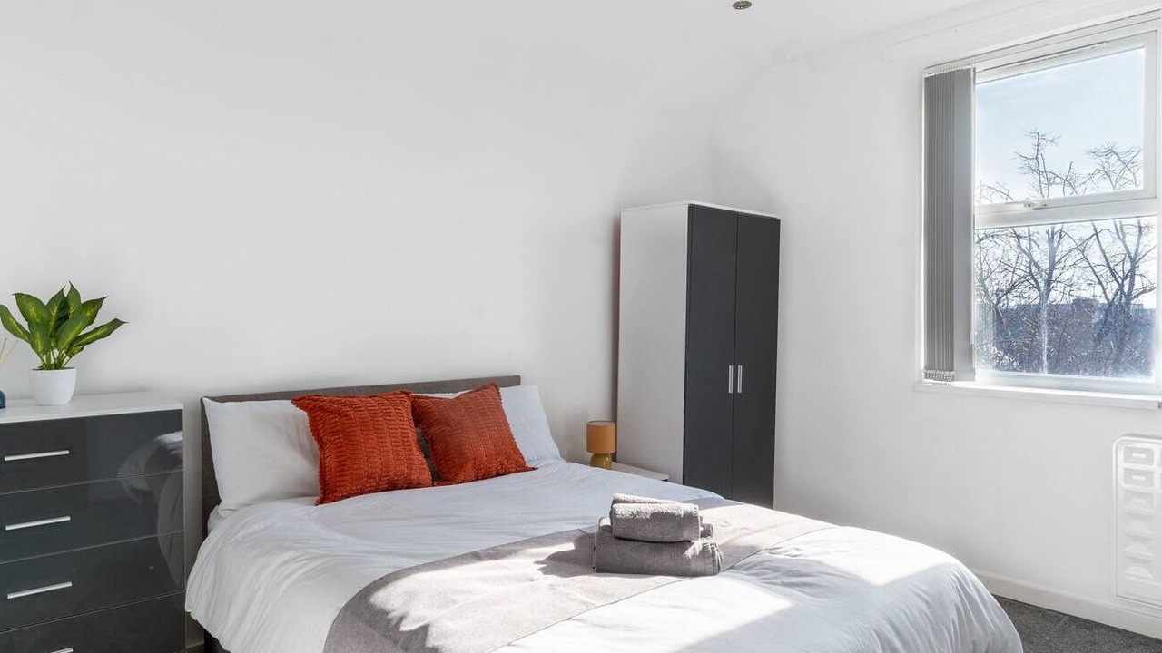 Photo of Bedroom in Rusholme