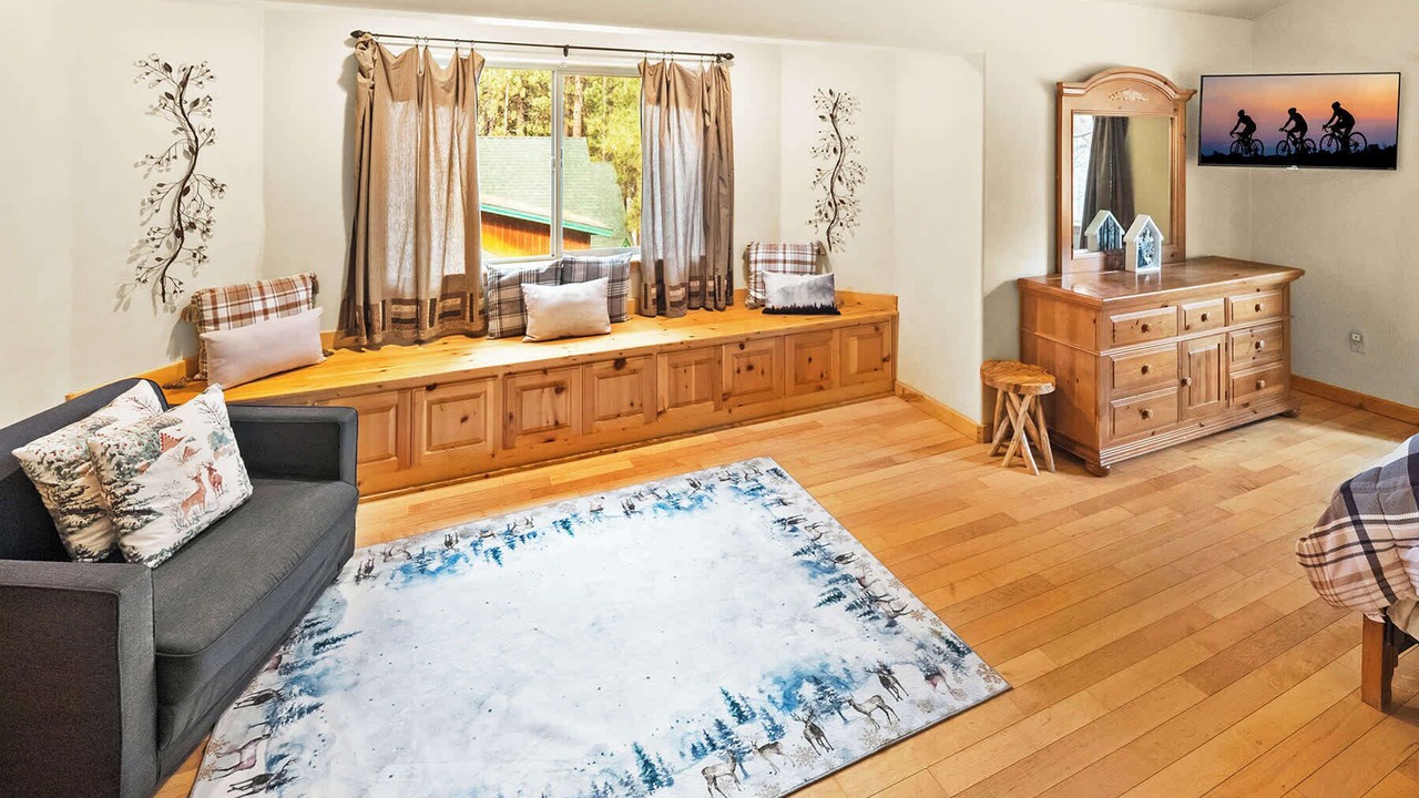 Photo of Bathroom in Summit Estates