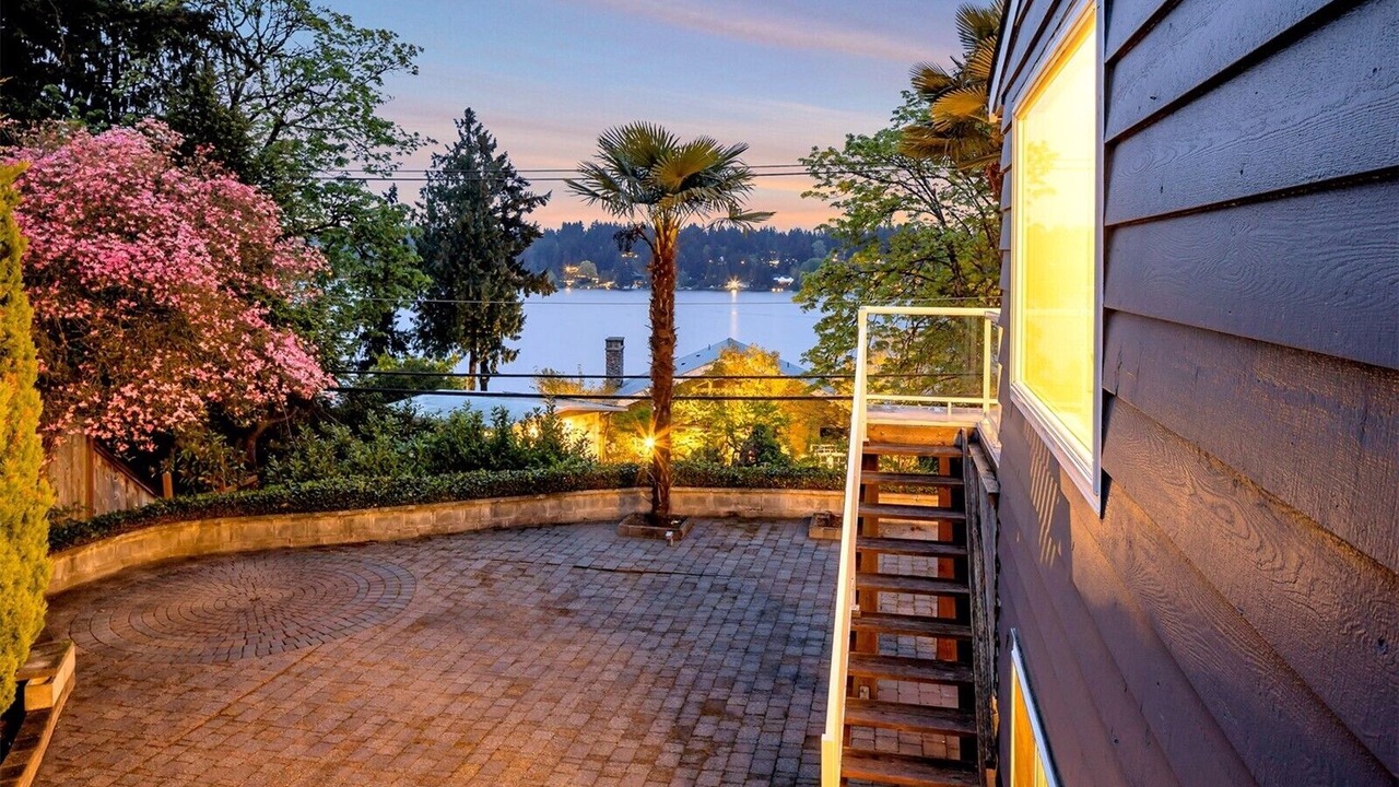 Photo of Others in Mercer Island