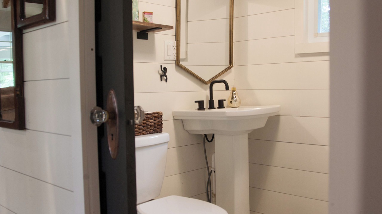 Photo of Bathroom in Town of Russia