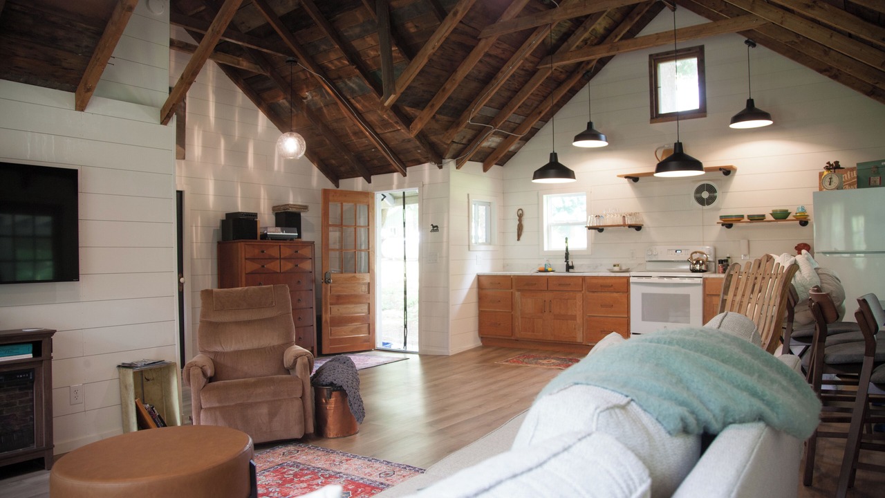 Photo of Livingroom in Town of Russia