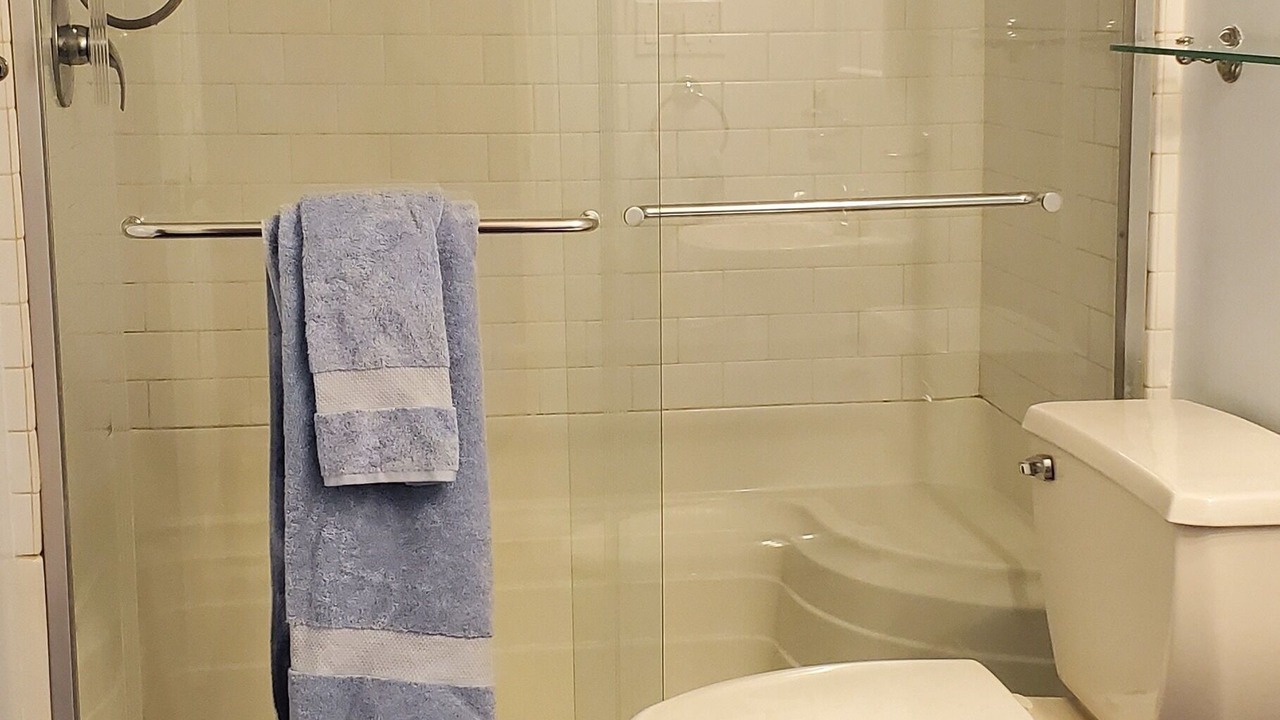 Photo of Bathroom in Evanston