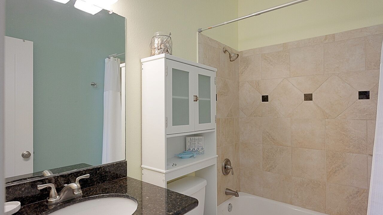 Photo of Bathroom in Port Bolivar