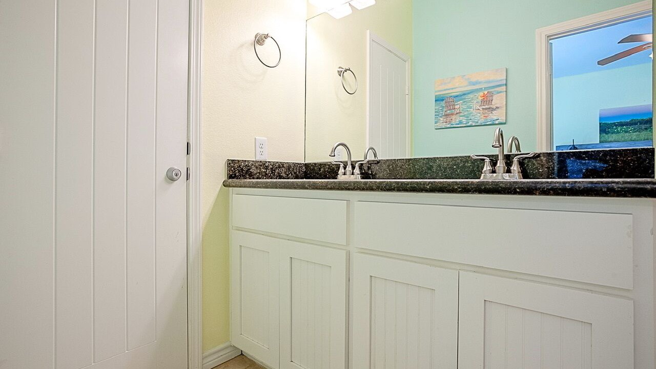 Photo of Bathroom in Port Bolivar