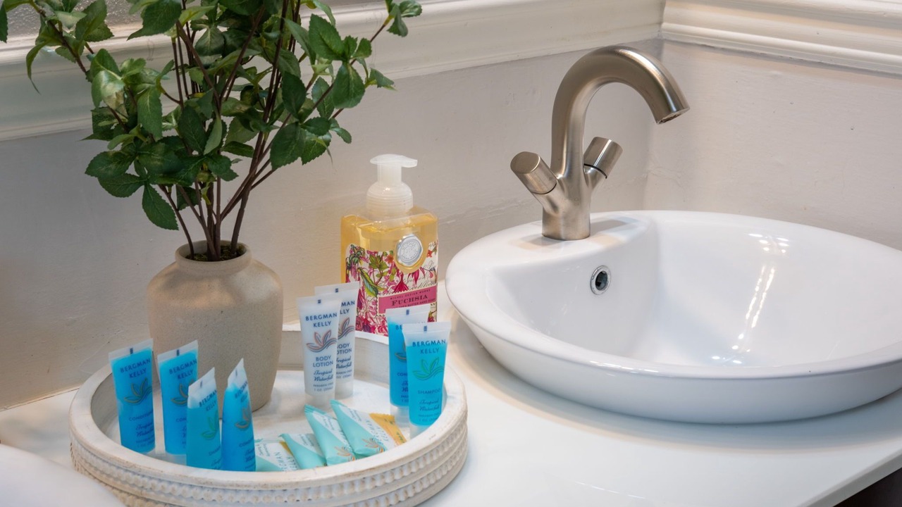 Photo of Bathroom in Crestline Heights