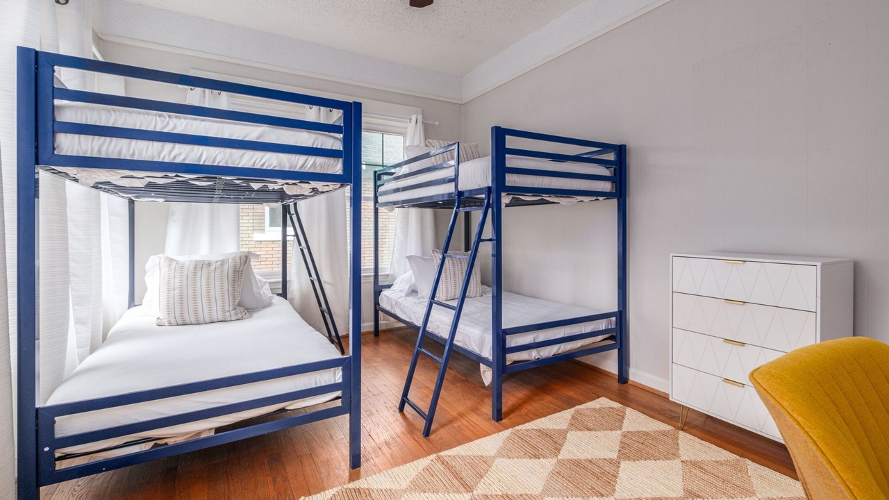 Photo of Bedroom in Crestline Heights