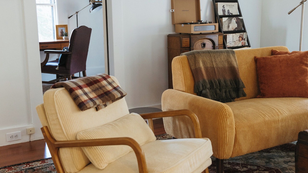 Photo of Livingroom in Maynard