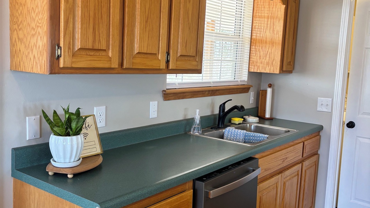 Photo of Kitchen in Lone Rock