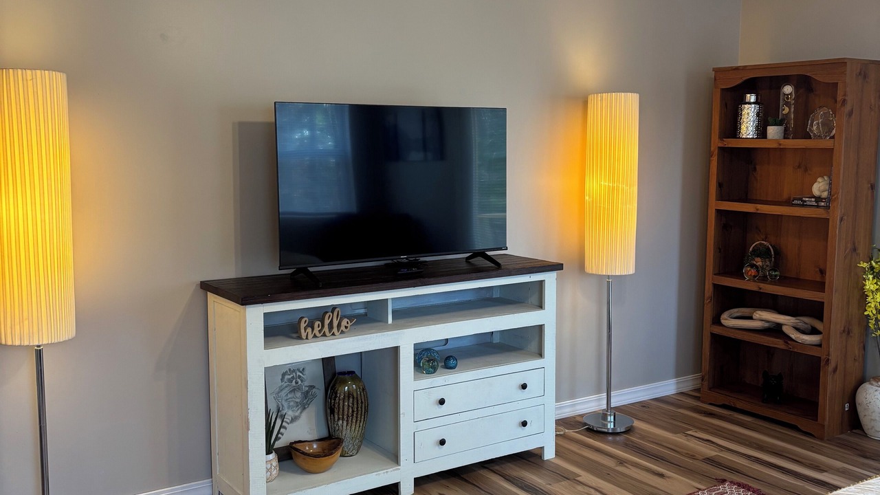 Photo of Bedroom in Lone Rock