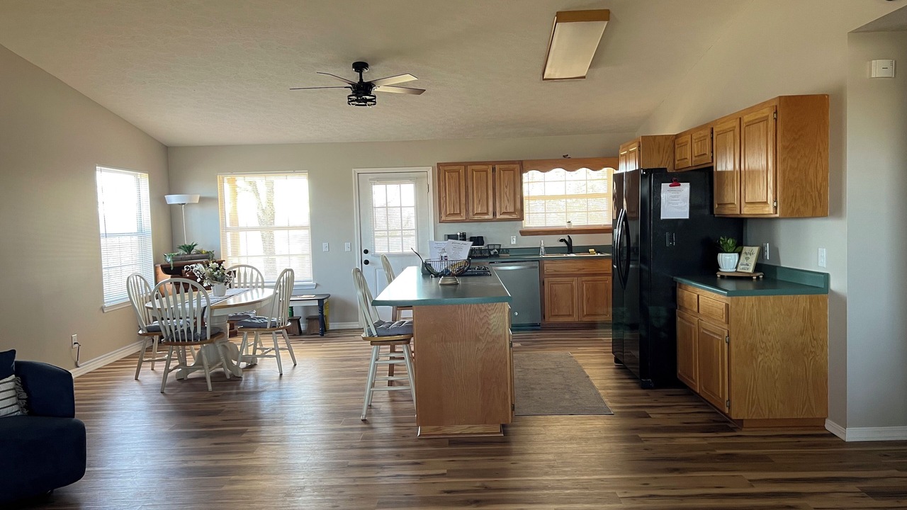 Photo of Kitchen in Lone Rock