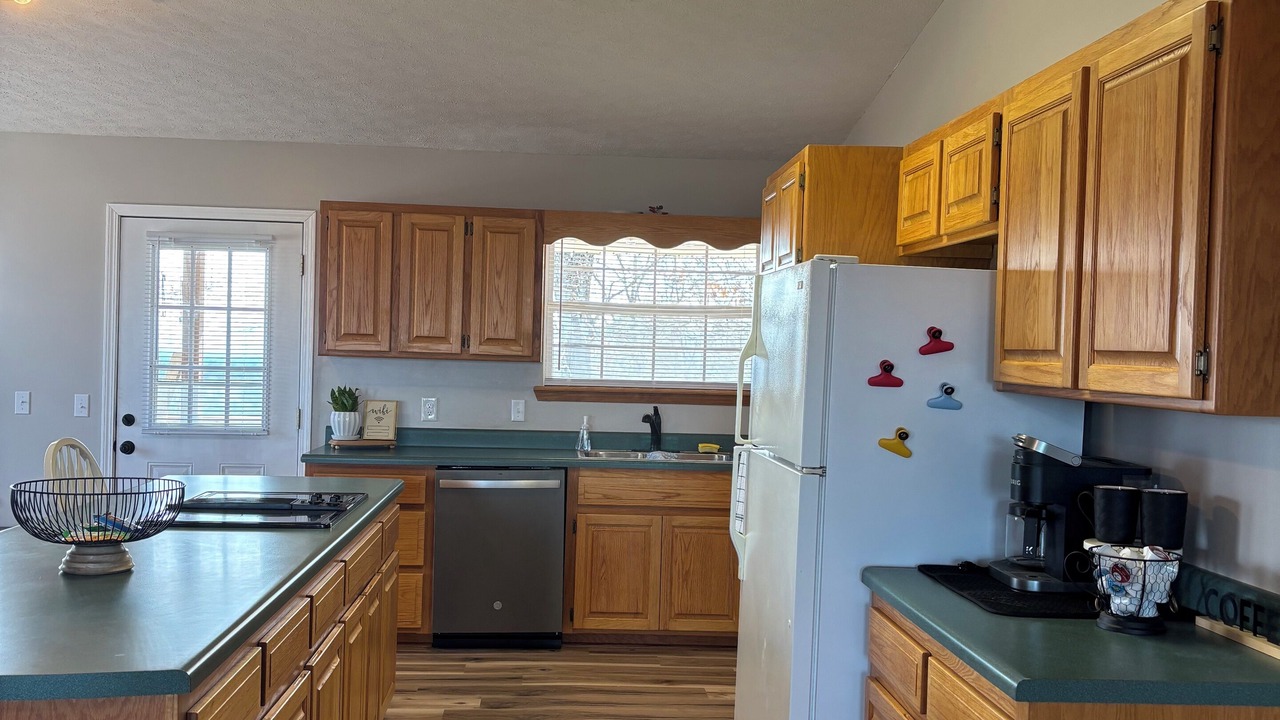 Photo of Kitchen in Lone Rock