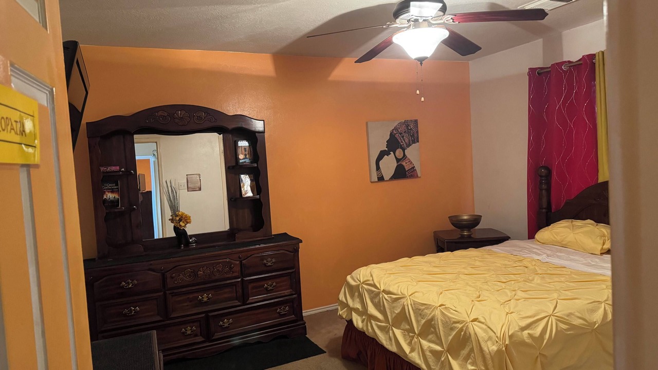 Photo of Bedroom in Central Southwest