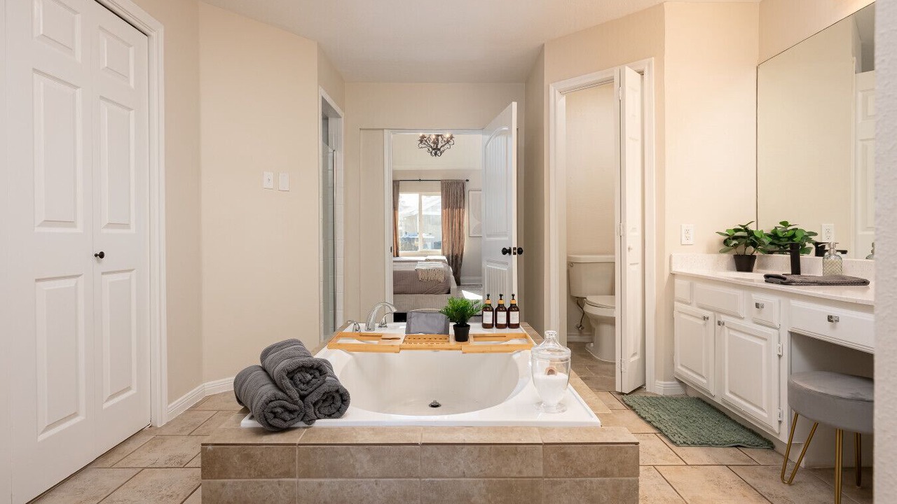 Photo of Bathroom in Atascocita