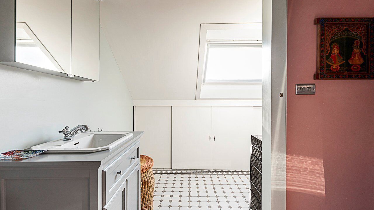 Photo of Others in Bow West