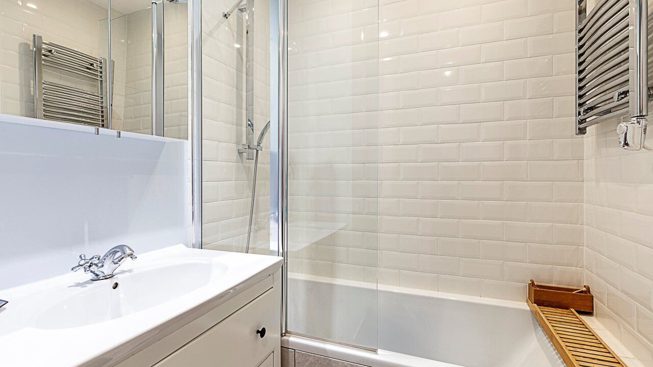 Photo of Bathroom in Bow West