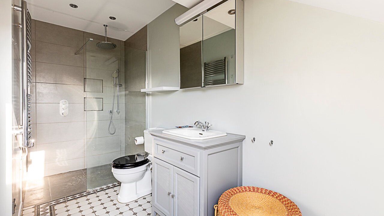 Photo of Bathroom in Bow West