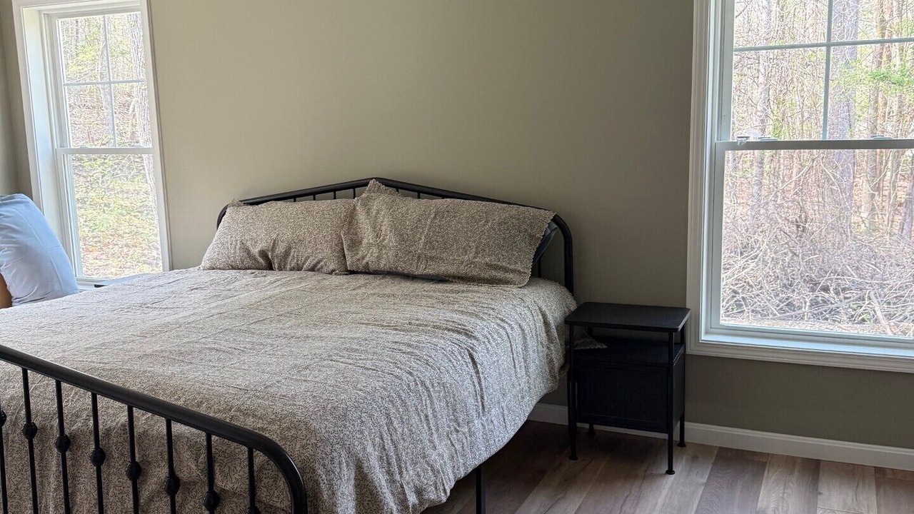 Photo of Bedroom in Andersonville