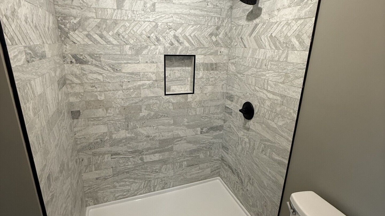 Photo of Bathroom in Andersonville