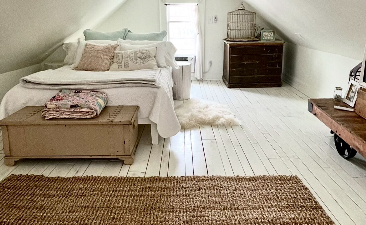 Photo of Bedroom in Lakewood