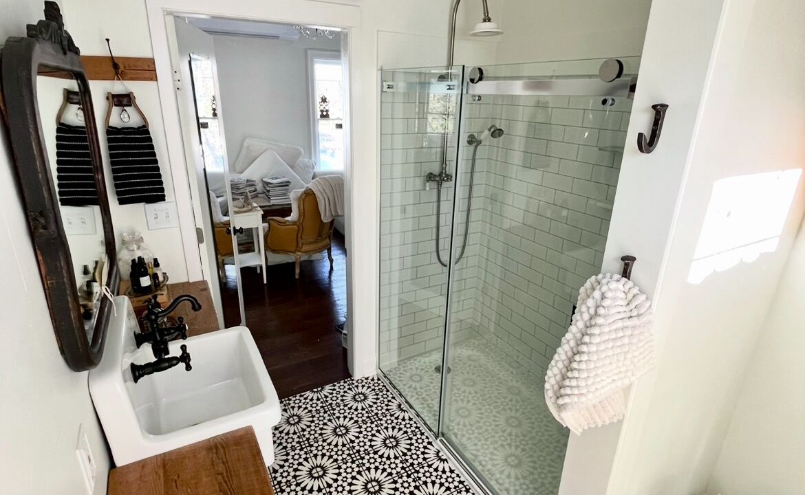 Photo of Bathroom in Lakewood