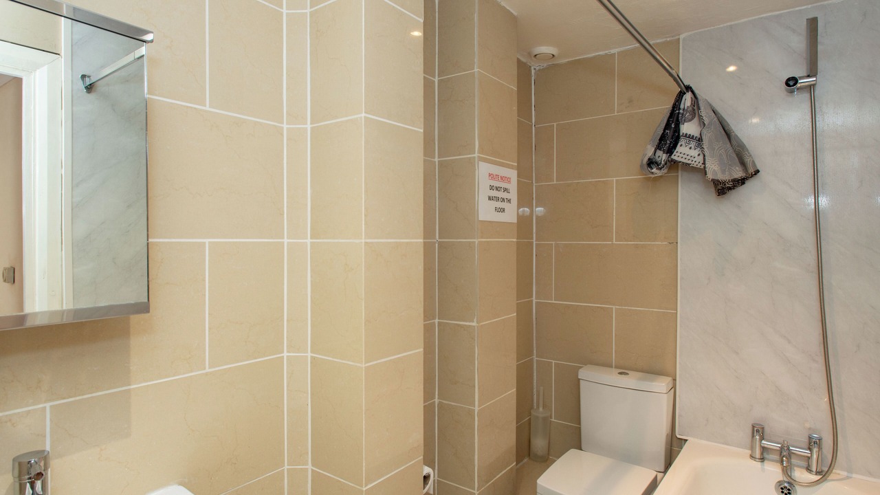 Photo of Bathroom in South Bank