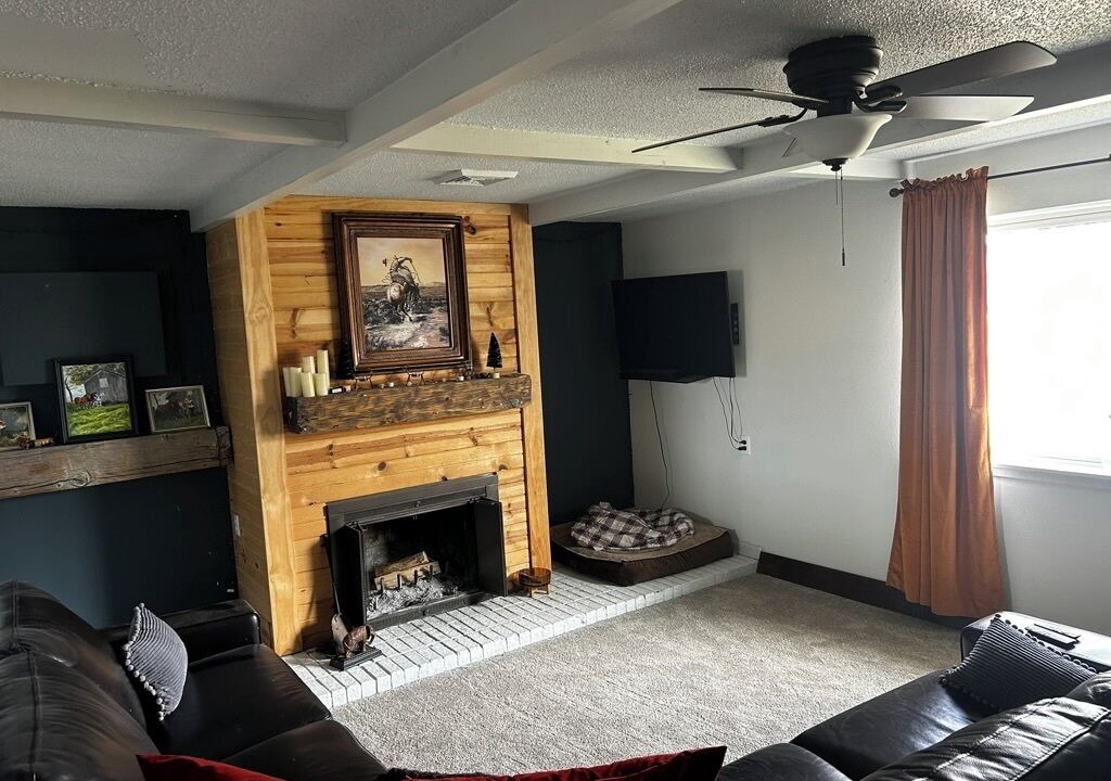 Photo of Livingroom in Lonergan