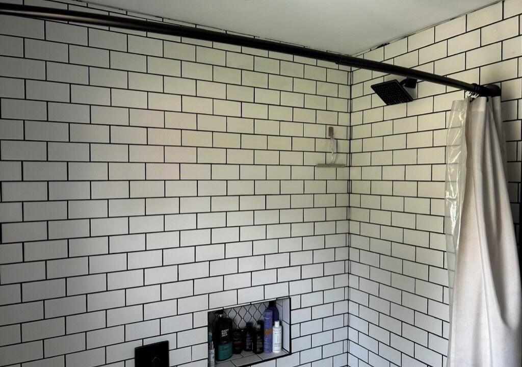 Photo of Bathroom in Lonergan