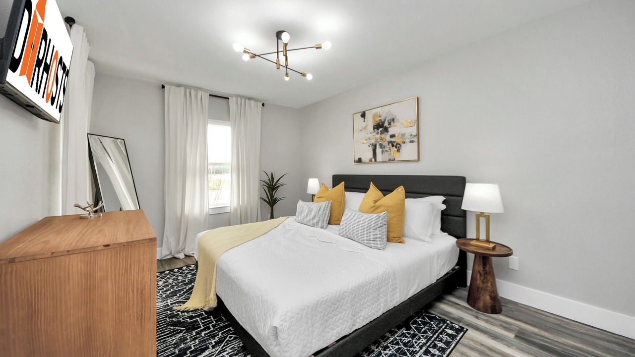 Photo of Bedroom in Garden Oaks