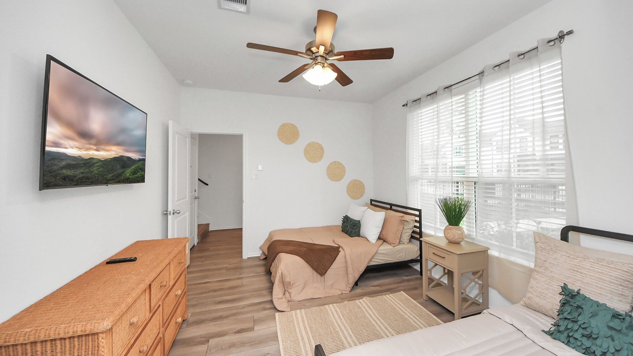 Photo of Bedroom in Spring Branch West