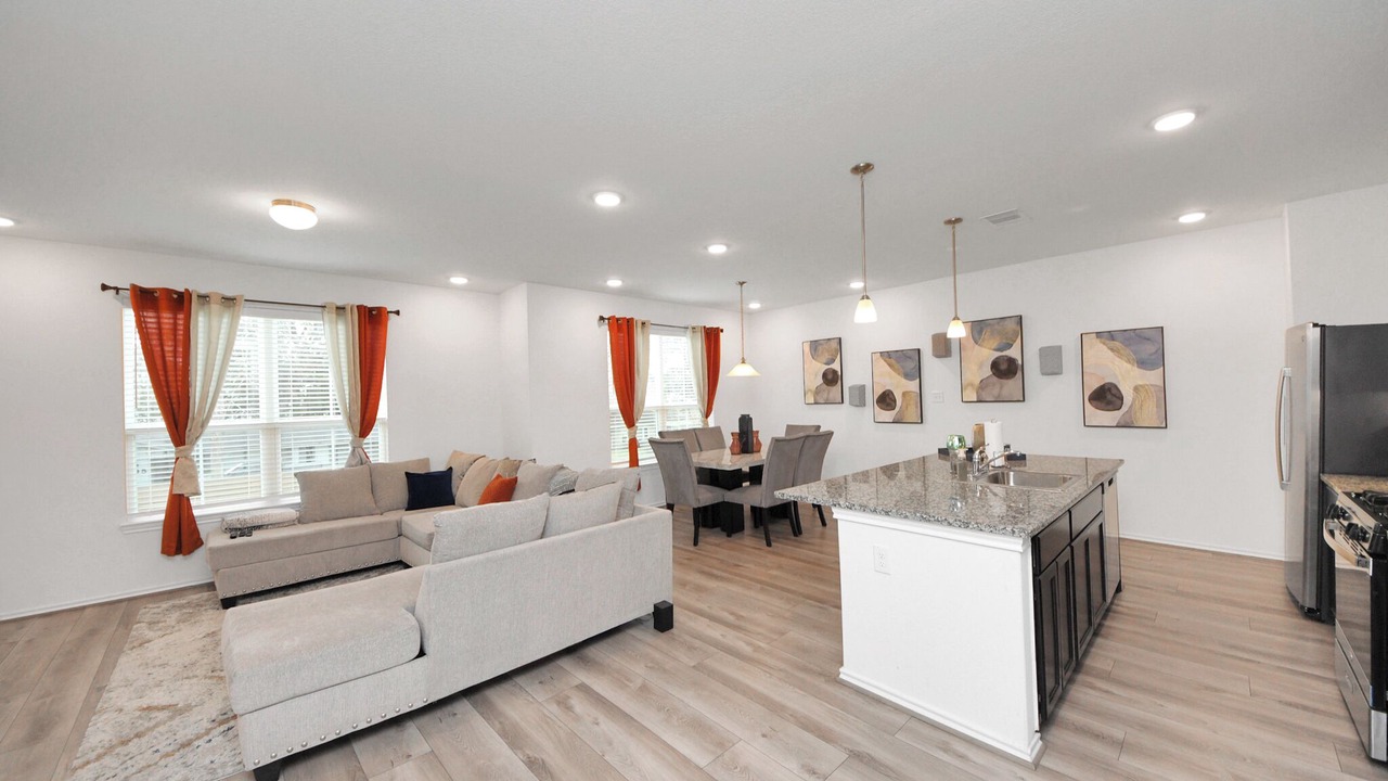 Photo of Livingroom in Spring Branch West
