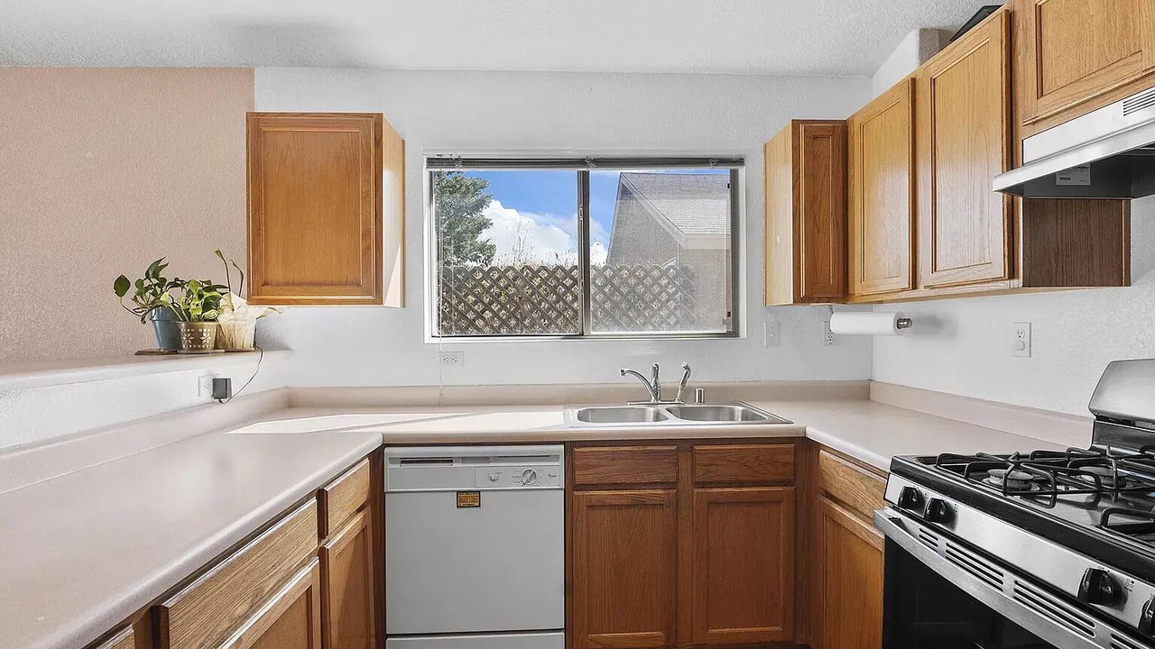Photo of Kitchen in Skies West