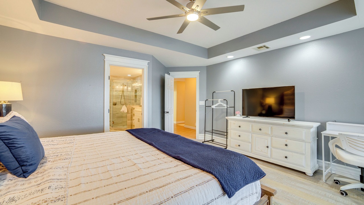 Photo of Bedroom in Enchanted Oaks