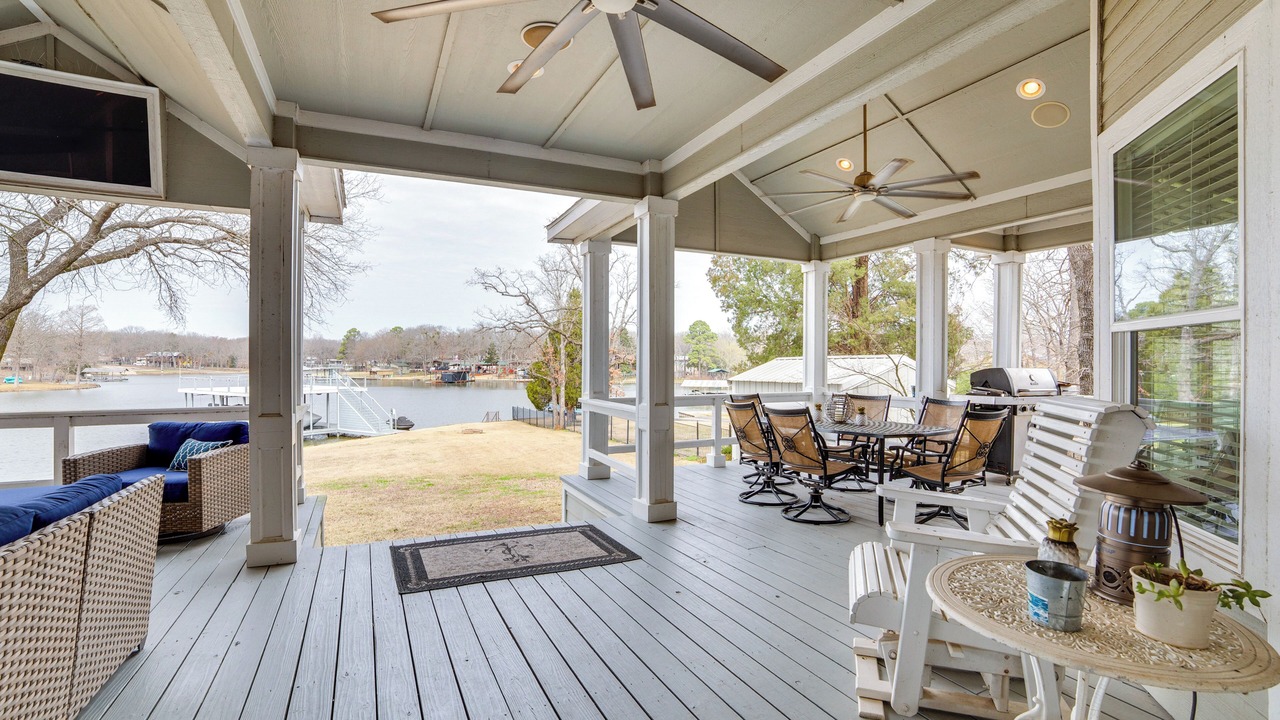 Photo of Outdoor in Enchanted Oaks