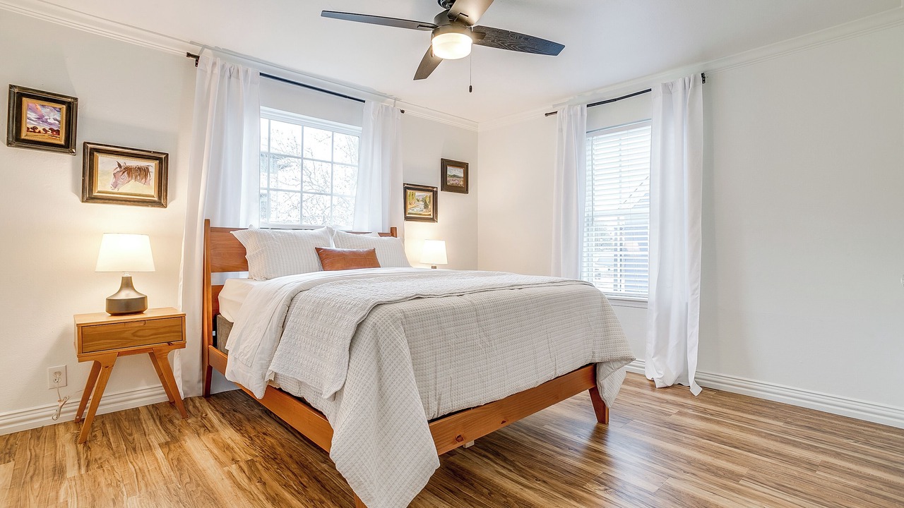 Photo of Bedroom in Fort Worth Cultural District