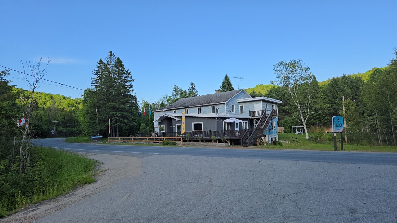 Photo of Others in Sainte-Marguerite-du-Lac-Masson