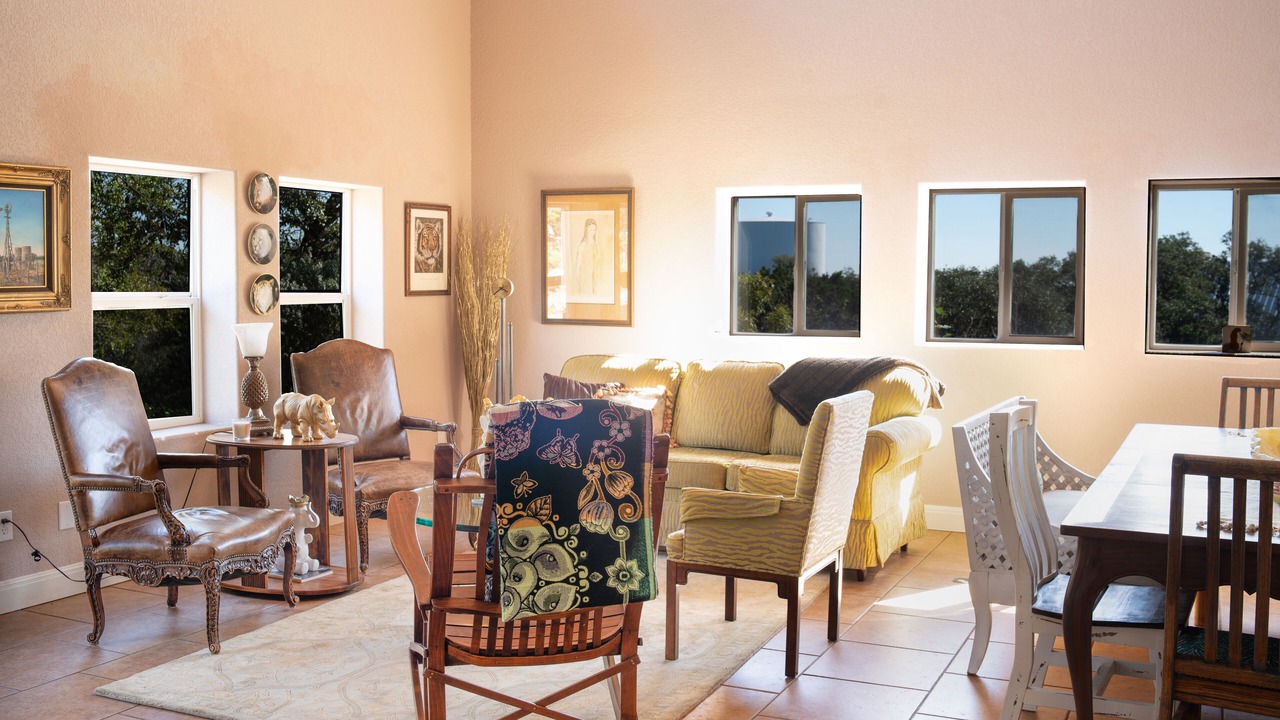 Photo of Livingroom in Wetmore