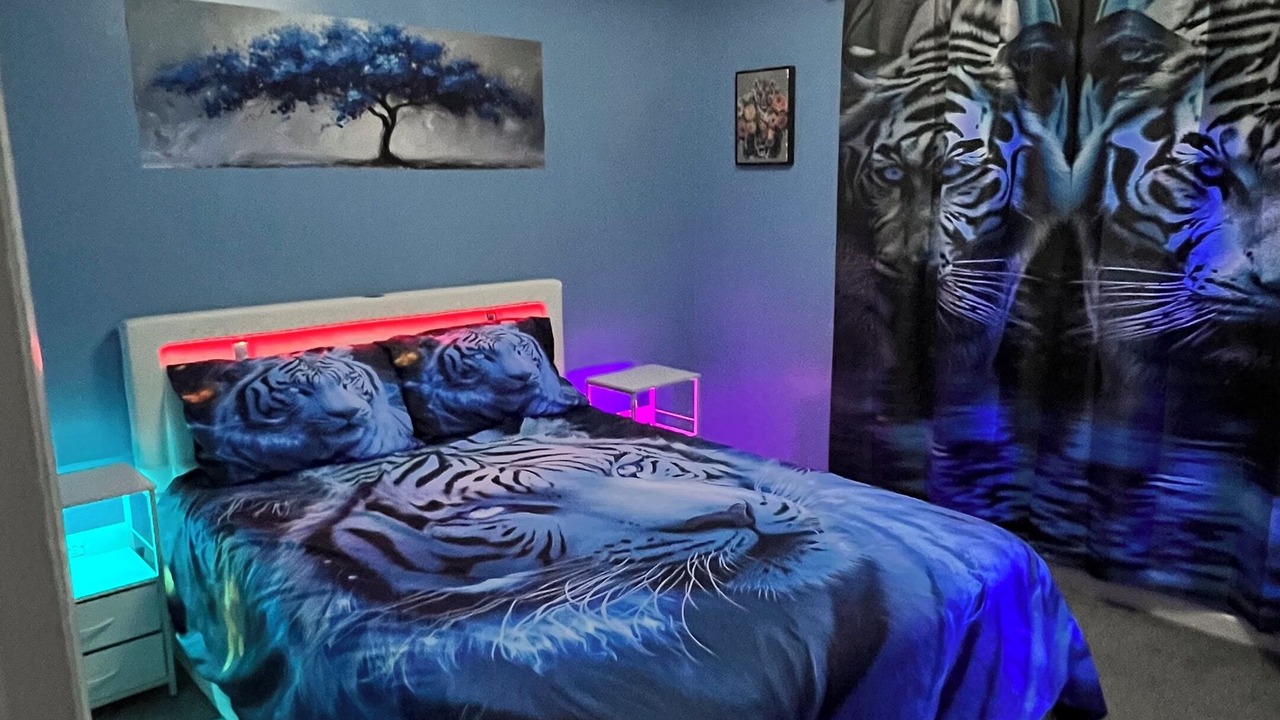 Photo of Bedroom in Dearborn Heights