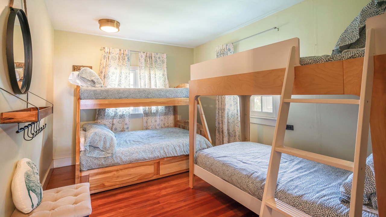 Photo of Bedroom in Fort Erie